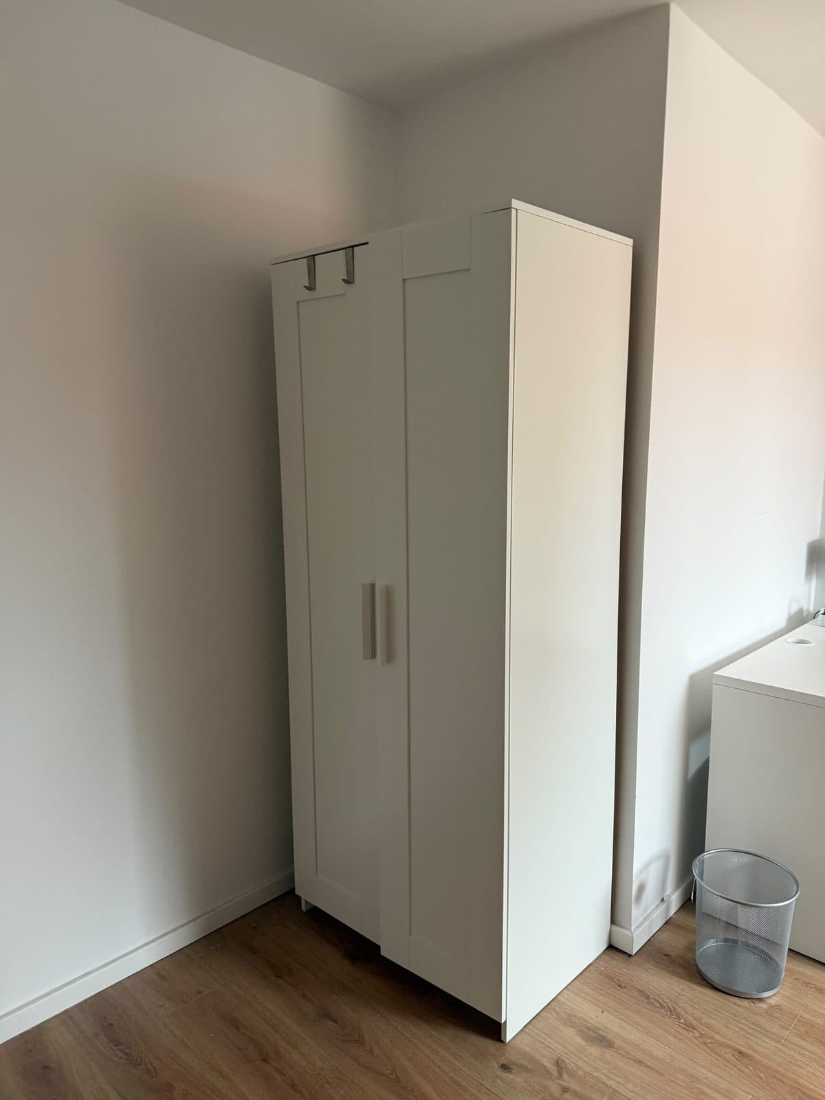 Kleiderschrank